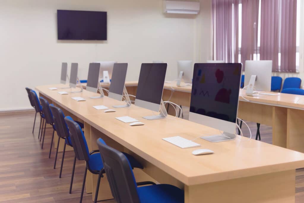 Smart lab environment with Pro-TechT AV integration.