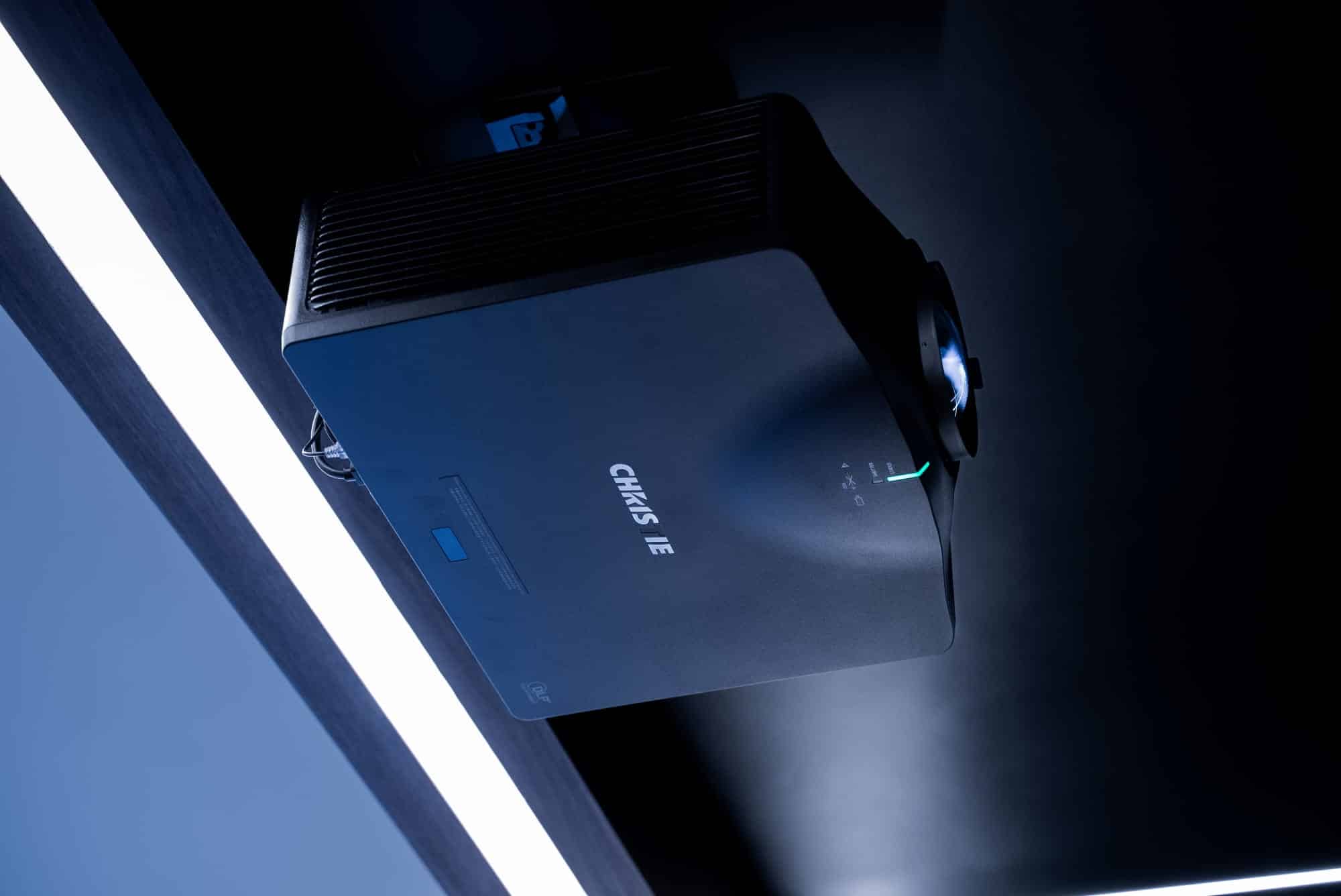 Christie Projector for Golf Simulator (1)